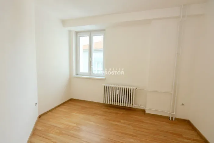 Pronájem bytu 3+1, Praha - Hlubočepy, Lumiérů, 71 m2