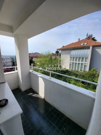 Pronájem bytu 3+1, Praha - Hlubočepy, Lumiérů, 71 m2