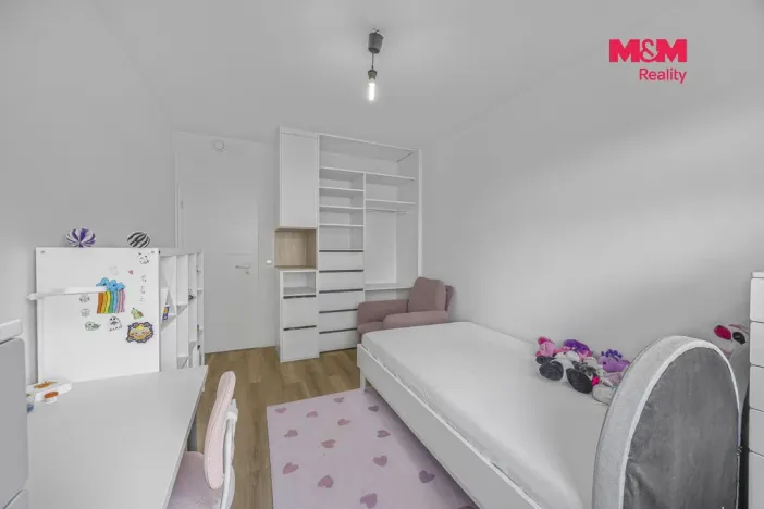 Prodej bytu 4+kk, Praha - Uhříněves, Jindřicha Bubeníčka, 76 m2