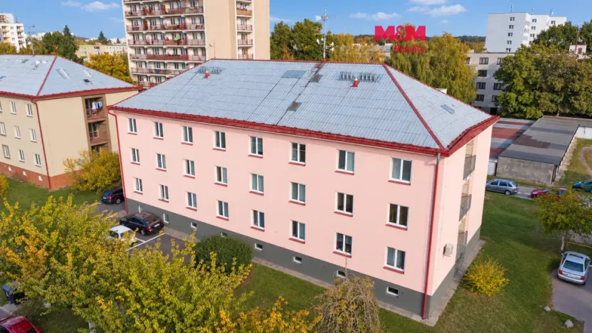 Pronájem bytu 1+1, Pardubice - Bílé Předměstí, Na Okrouhlíku, 28 m2