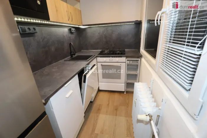 Prodej bytu 1+kk, Praha - Střížkov, Českolipská, 33 m2