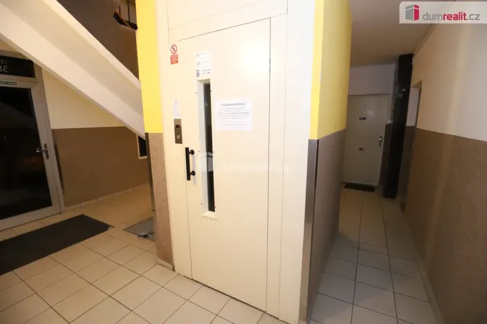 Prodej bytu 1+kk, Praha - Střížkov, Českolipská, 33 m2