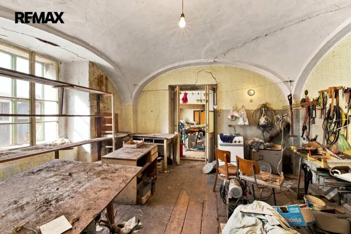 Prodej rodinného domu, Český Brod, nám. Arnošta z Pardubic, 150 m2