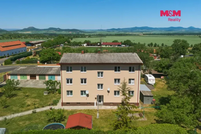 Prodej bytu 3+1, Slavětín, Nádražní, 64 m2