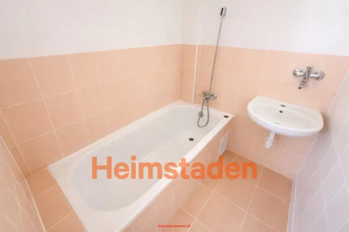 Pronájem bytu 1+kk, Karviná - Nové Město, Zakladatelská, 25 m2