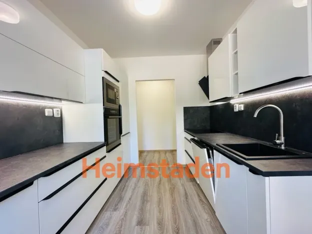 Pronájem bytu 3+1, Ostrava - Poruba, 17. listopadu, 89 m2
