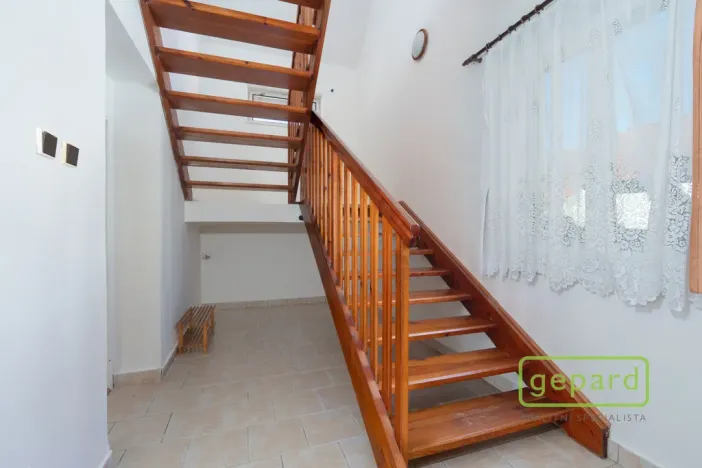 Prodej rodinného domu, Kestřany, 207 m2