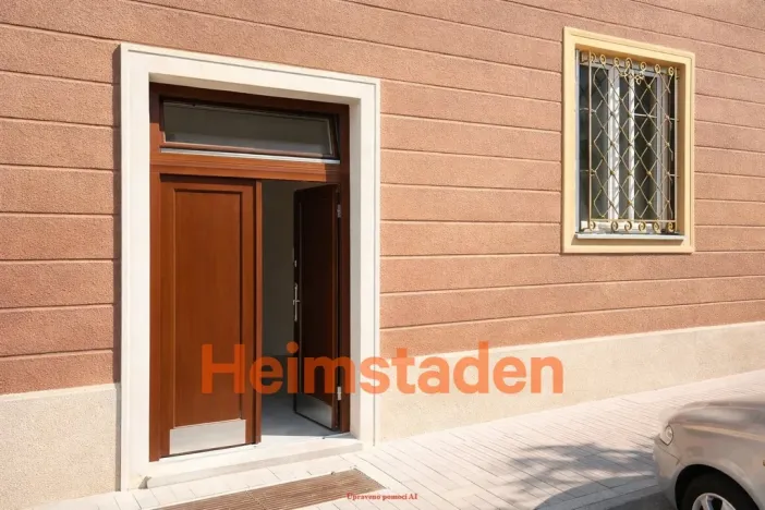 Pronájem obchodního prostoru, Havířov - Město, Hlavní třída, 81 m2