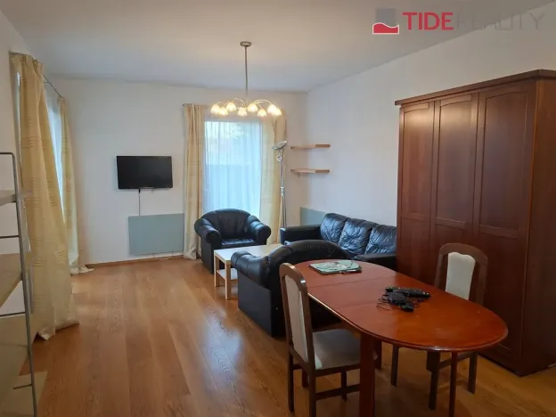 Pronájem bytu 2+kk, Praha - Uhříněves, V bytovkách, 60 m2