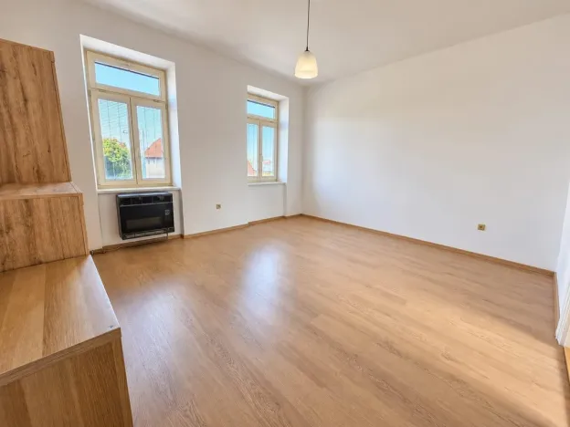 Pronájem bytu 1+1, Moravské Budějovice, Jiráskova, 43 m2