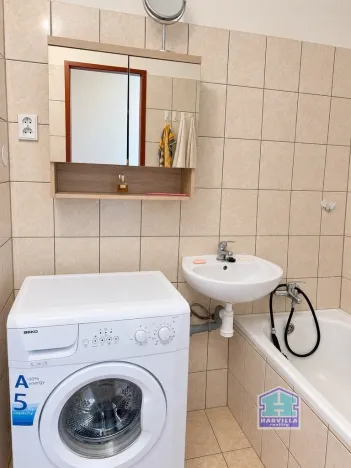Prodej bytu 2+1, Lesná, 57 m2