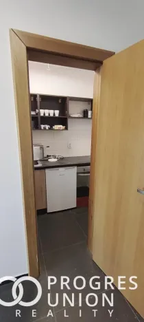 Pronájem kanceláře, Zašová, 90 m2
