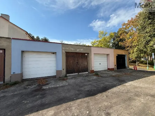 Pronájem garáže, Most, Pod Těžní věží, 24 m2
