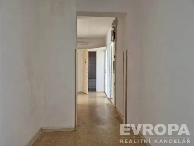 Pronájem bytu 5+1, Praha - Vinoř, Uherská, 100 m2