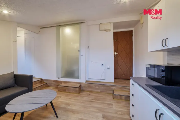 Pronájem bytu 1+1, Mariánské Lázně, Třebízského, 29 m2
