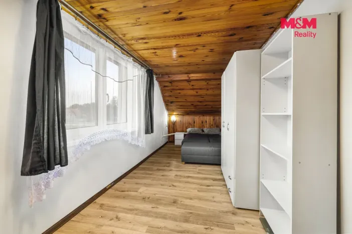 Prodej rodinného domu, Rožďalovice, Spojovací, 257 m2