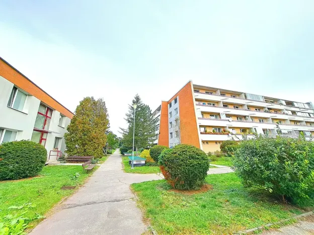 Pronájem bytu 1+kk, Zlín, Větrná, 27 m2