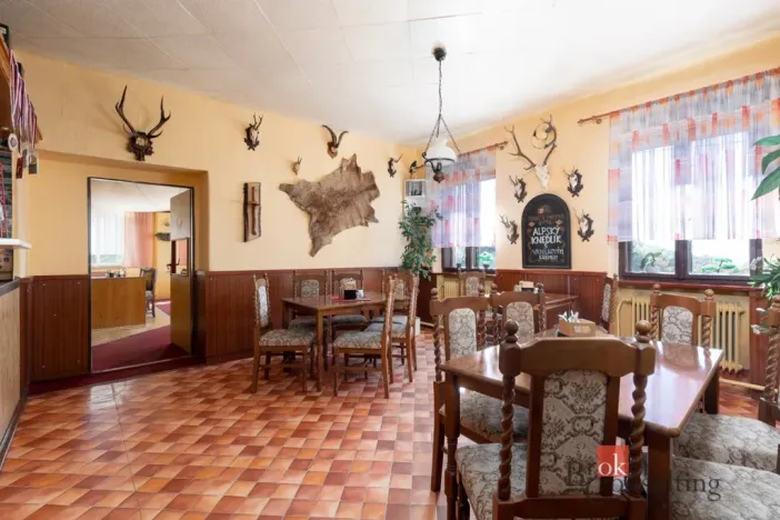 Prodej restaurace, Horní Město - Rešov, 308 m2