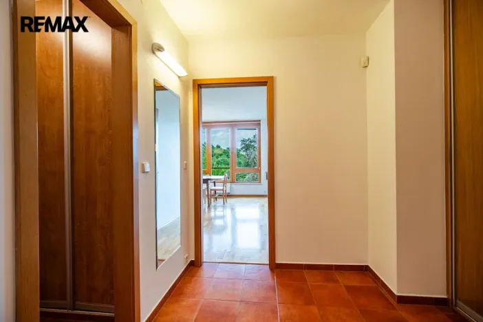 Pronájem bytu 2+kk, Praha - Smíchov, Pod Hybšmankou, 53 m2