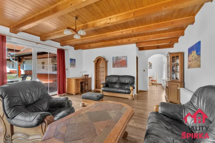 Prodej rodinného domu, Lukavice, 213 m2