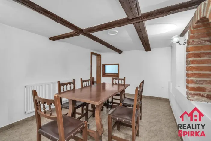 Prodej rodinného domu, Lukavice, 213 m2