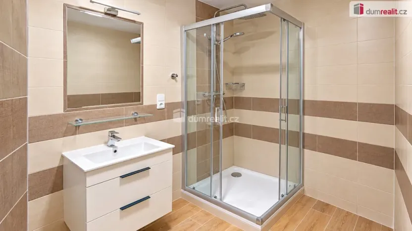 Pronájem bytu 3+1, Roudnice nad Labem, Náměstí Jana z Dražic, 120 m2