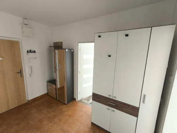 Pronájem bytu 3+1, Habartov, Karla Čapka, 69 m2
