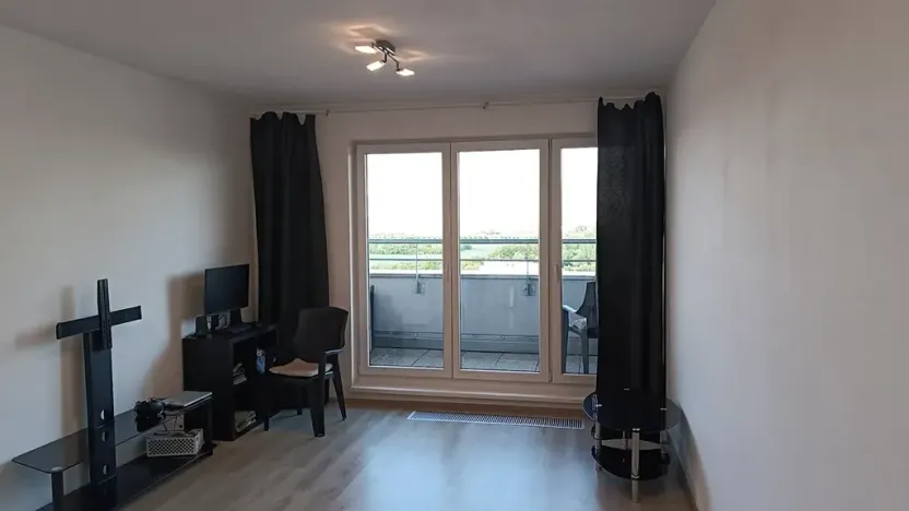 Prodej bytu 1+kk, Praha - Letňany, Hlučkova, 34 m2