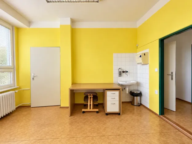Pronájem ordinace, Ústí nad Labem, Malátova, 160 m2