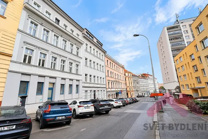 Pronájem bytu 2+kk, Praha - Žižkov, Kubelíkova, 44 m2