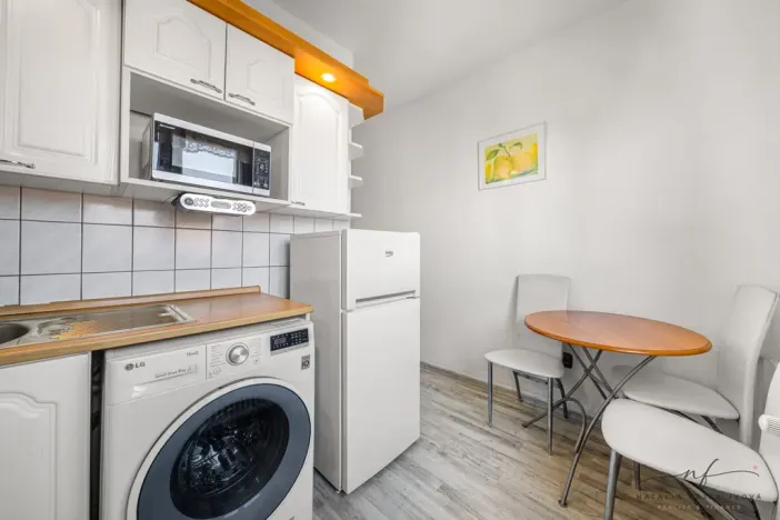 Prodej bytu 2+1, Chodov, Vítězná, 54 m2