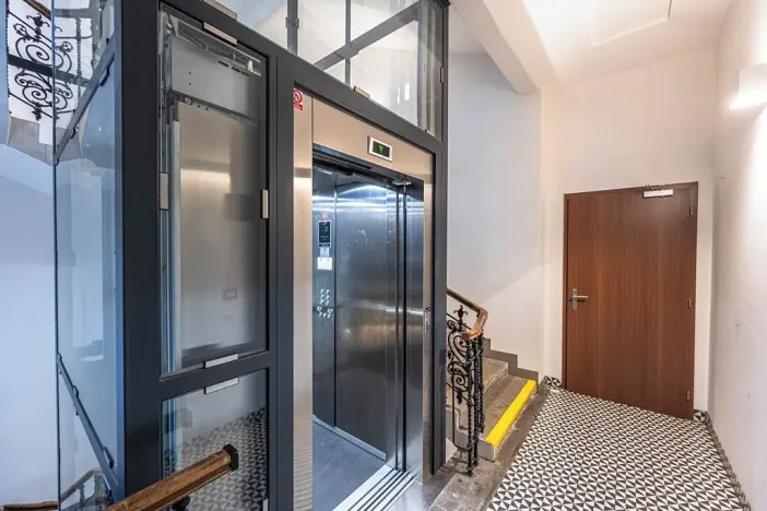 Prodej bytu 2+kk, Praha - Nové Město, Tyršova, 56 m2