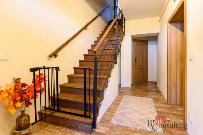Prodej rodinného domu, Zbůch, U Vlečky, 175 m2