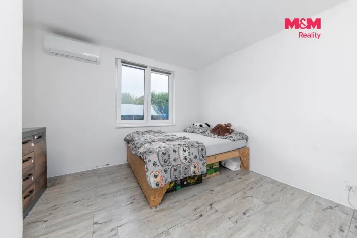 Prodej rodinného domu, Holubice, 114 m2