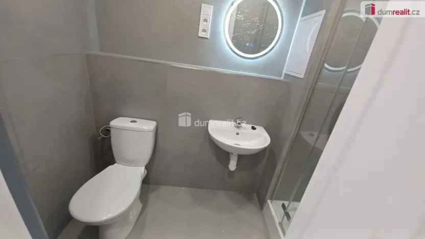 Pronájem bytu 2+1, Ústí nad Labem - Střekov, Na Pile, 55 m2