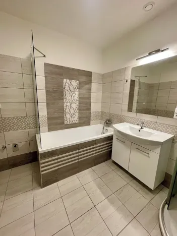 Pronájem bytu 3+kk, Slušovice, Pod Veselou, 100 m2