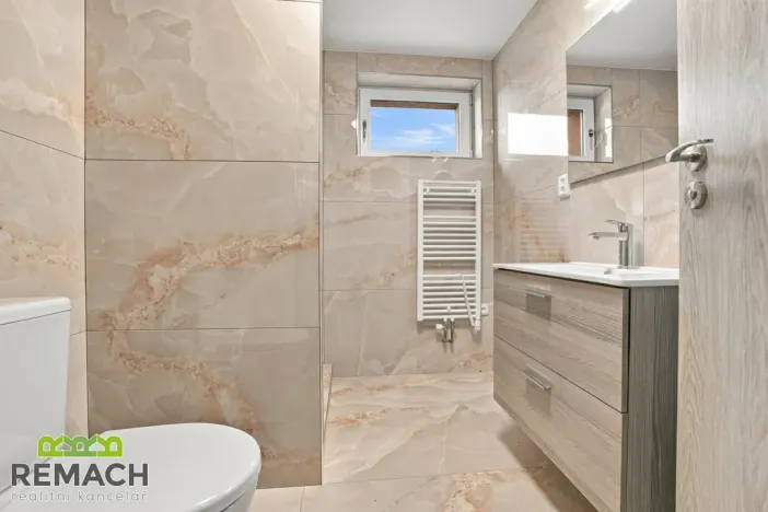 Pronájem bytu 3+1, Hvozdná, K Větřáku, 102 m2