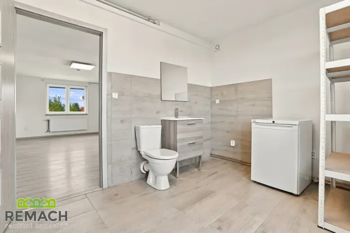 Pronájem bytu 3+1, Hvozdná, K Větřáku, 102 m2
