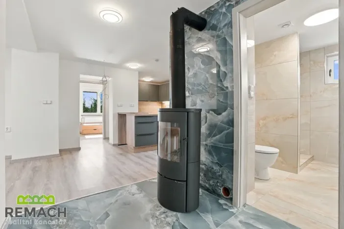 Pronájem bytu 3+1, Hvozdná, K Větřáku, 102 m2