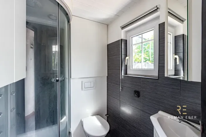 Prodej rodinného domu, Praha - Třeboradice, Šircova, 306 m2