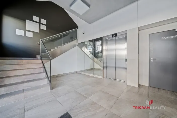 Prodej bytu 2+kk, Praha - Dolní Měcholupy, Honzíkova, 54 m2