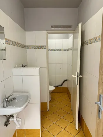 Pronájem komerční nemovitosti, Děčín, Prokopa Holého, 72 m2