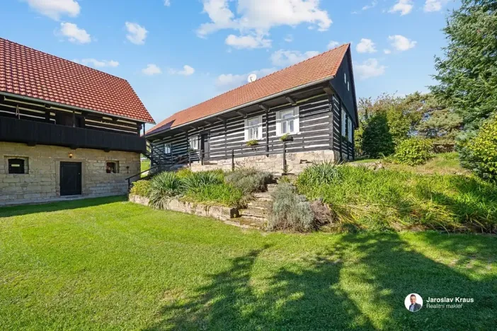 Prodej rodinného domu, Střevač, 226 m2
