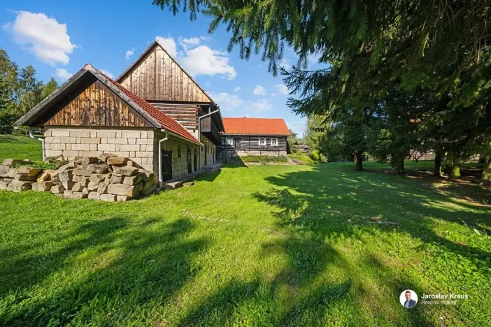 Prodej rodinného domu, Střevač, 226 m2