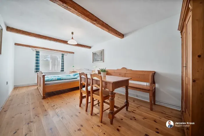 Prodej rodinného domu, Střevač, 226 m2