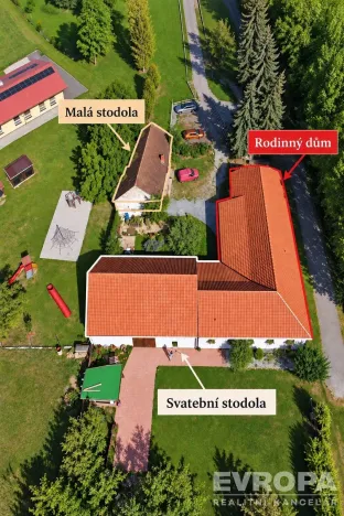 Prodej komerční nemovitosti, Borovy, 500 m2