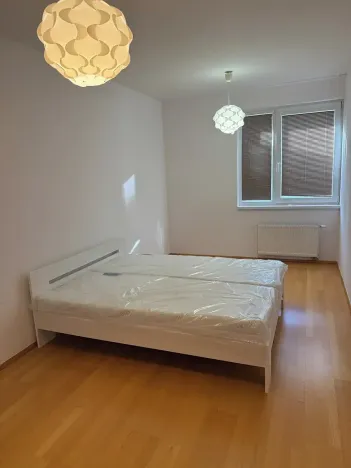 Pronájem bytu 2+kk, Praha - Stodůlky, Petržílkova, 57 m2