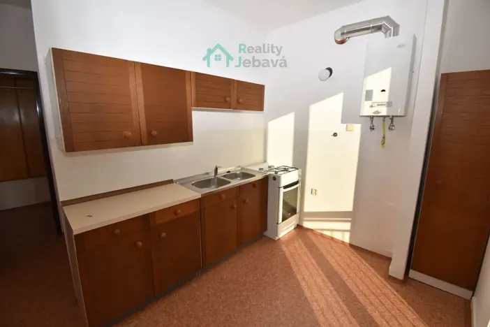 Pronájem bytu 2+1, Chrudim, B. Martinů, 53 m2