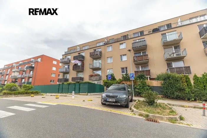 Pronájem bytu 2+kk, Hostivice, Žitná, 46 m2