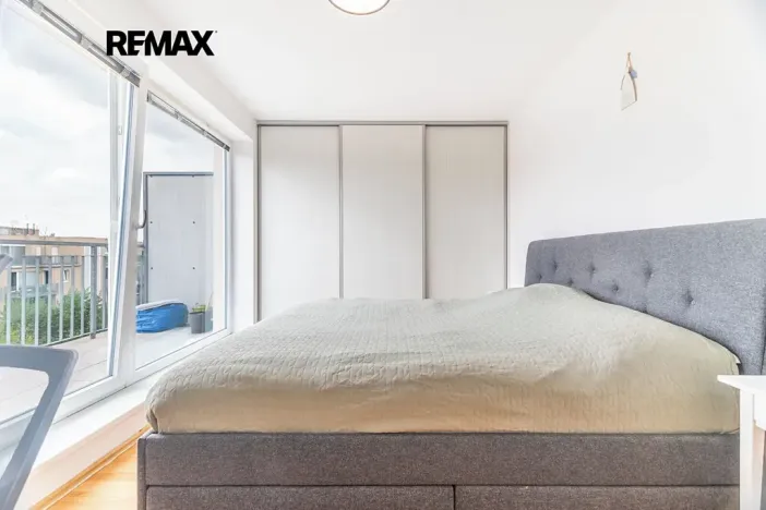 Pronájem bytu 2+kk, Hostivice, Žitná, 46 m2
